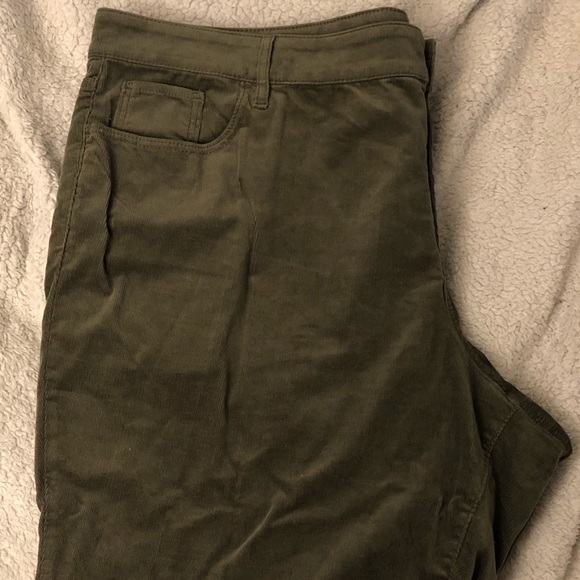 Corduroy Jeans with Zip Ankle Detailing - Picture 2 of 4